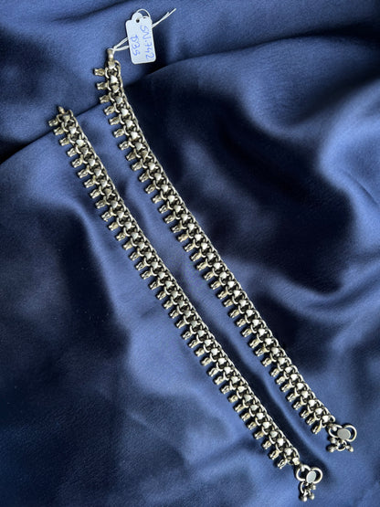 P01